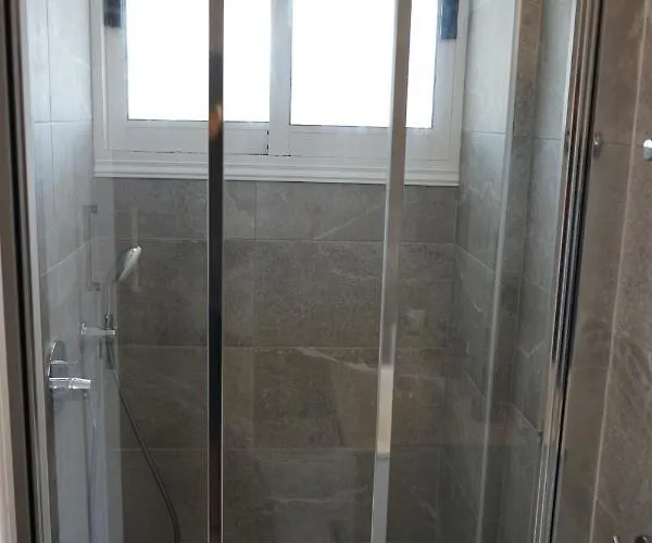 فيلة Coral Cove بييا