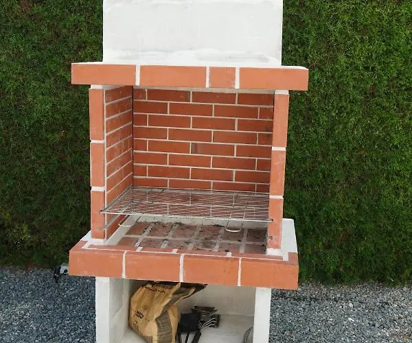 فيلة Coral Cove بييا