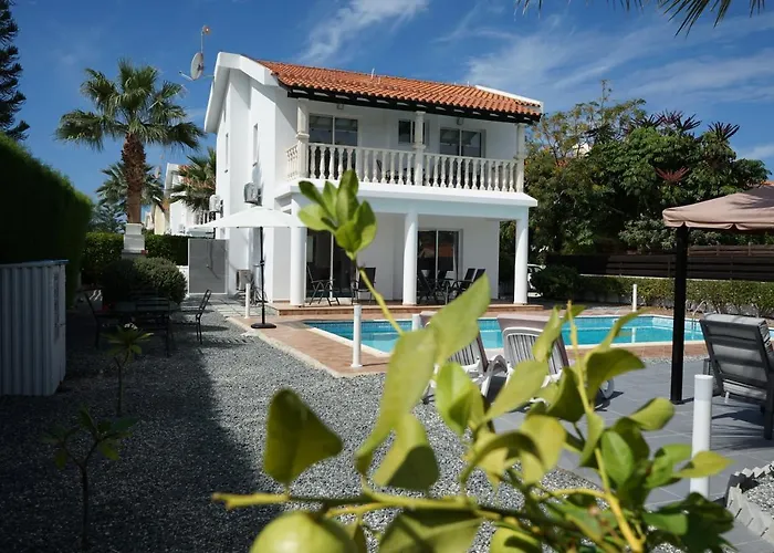 Coral Cove * Peyia